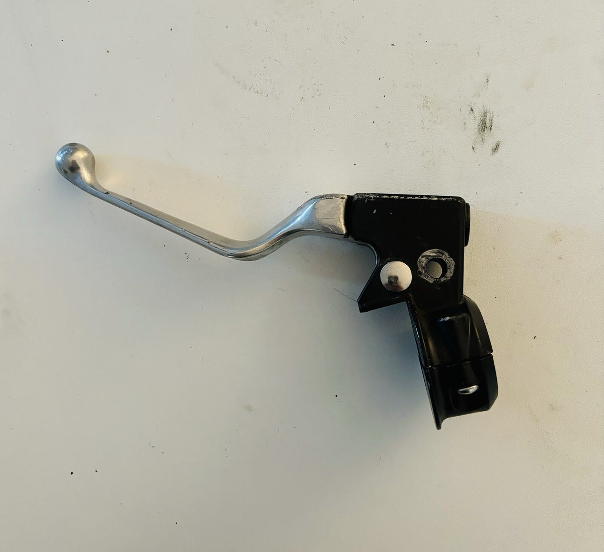 Harley Sportster Dyna Fxr Left Side Easy Pull Clutch Perch Lever Oem