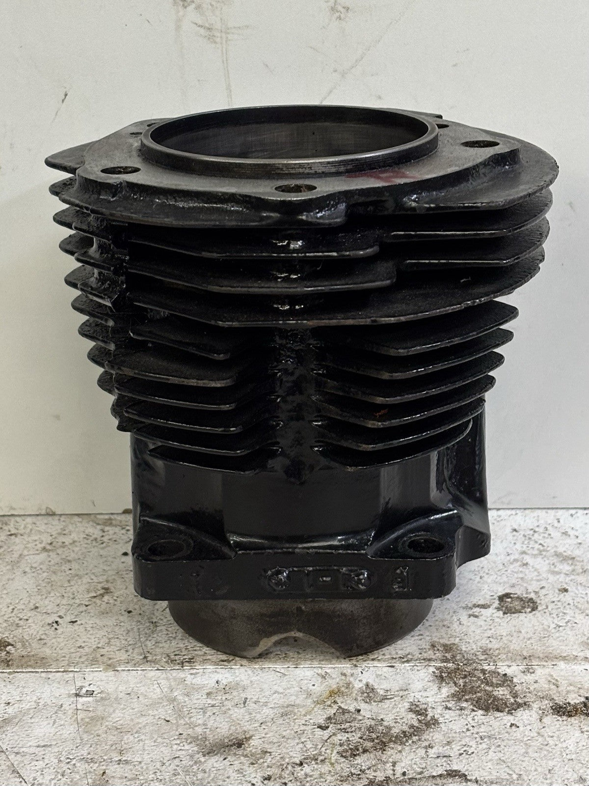 OEM Harley Davidson Panhead Rear Cylinder Jug With 3.494 Inch Bore