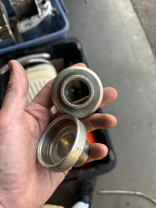 Harley Big Twin Neck Cups 